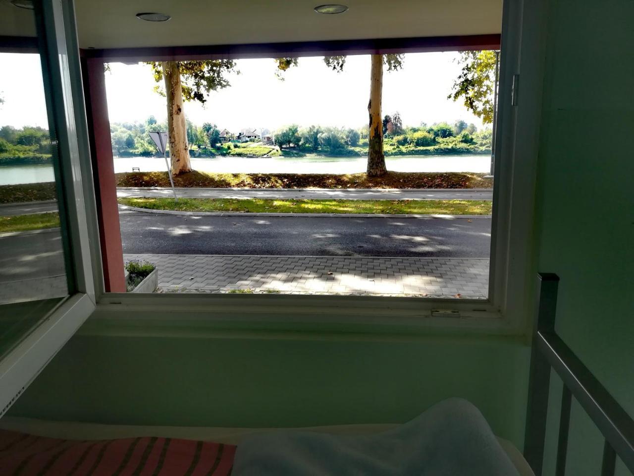 Guesthouse Sava Slavonski Brod Exterior photo